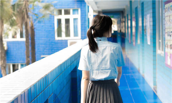 灵台如何找到一个可以帮助我生孩子的女人？