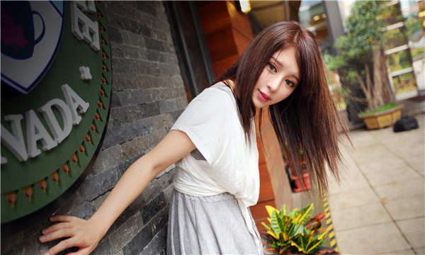 灵台想找一个女性生孩子给报酬-｛找个女人生孩子多少钱｝